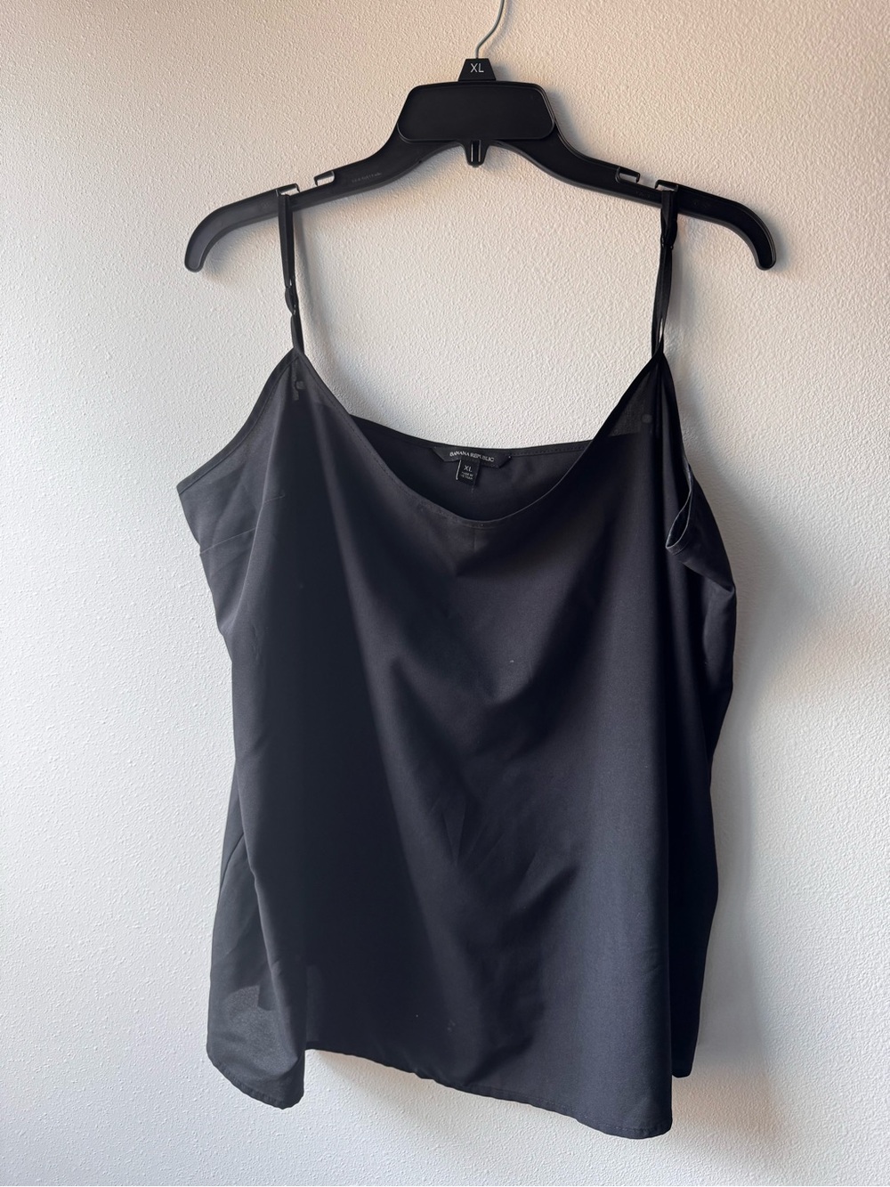 Banana Republic Classic Black Satin Cami Tank Top - Women